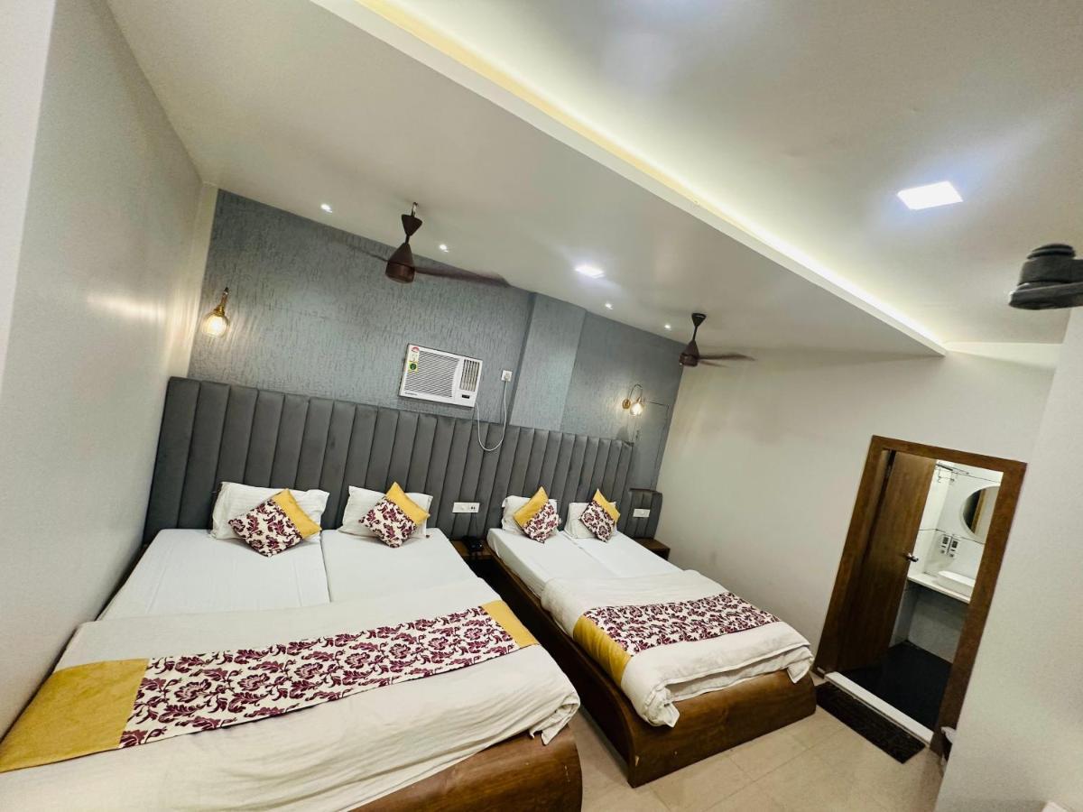 Hotel Deva Inn Варанаси Экстерьер фото