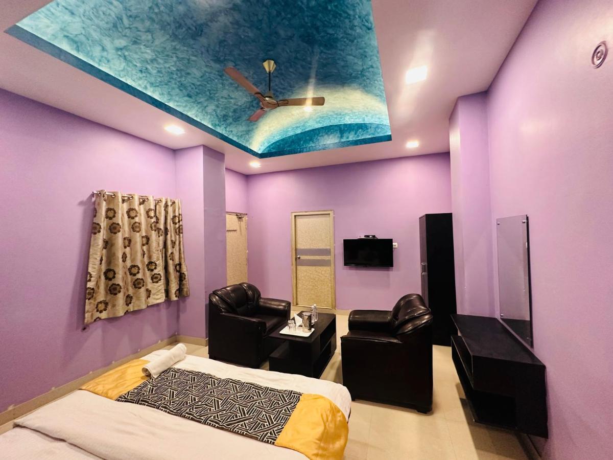 Hotel Deva Inn Варанаси Экстерьер фото